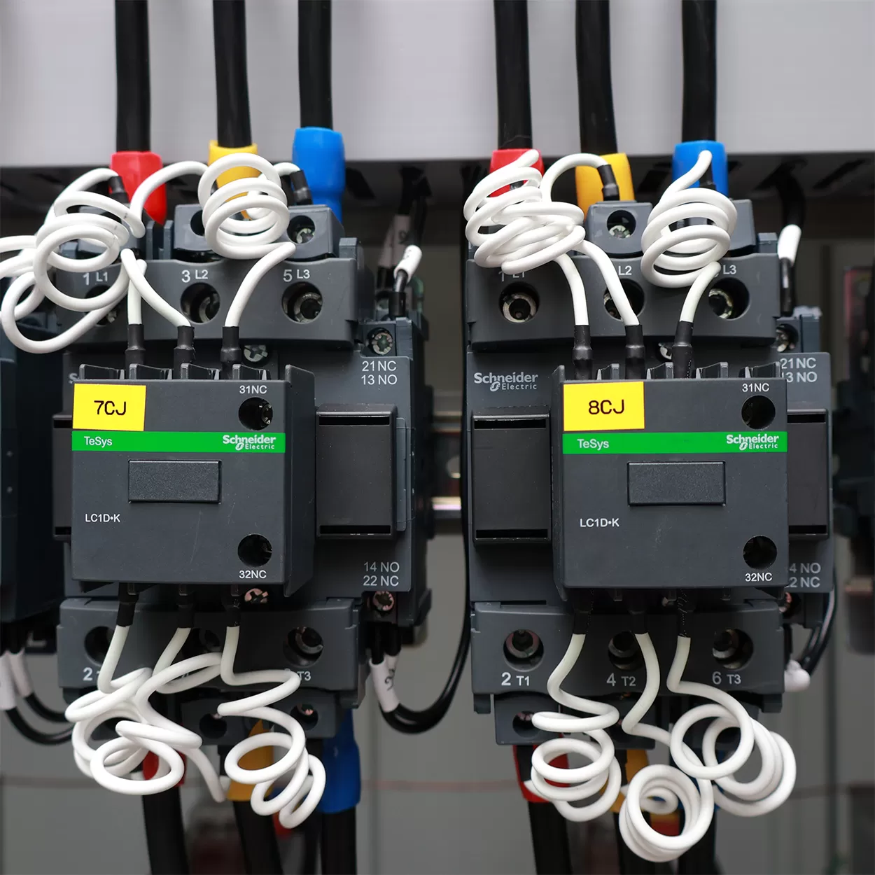 Capacitor Compensation Main Cabinet-4